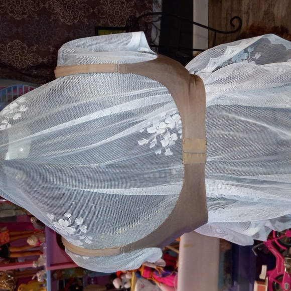 Victoria's Secret  bra - Picture 2 of 5